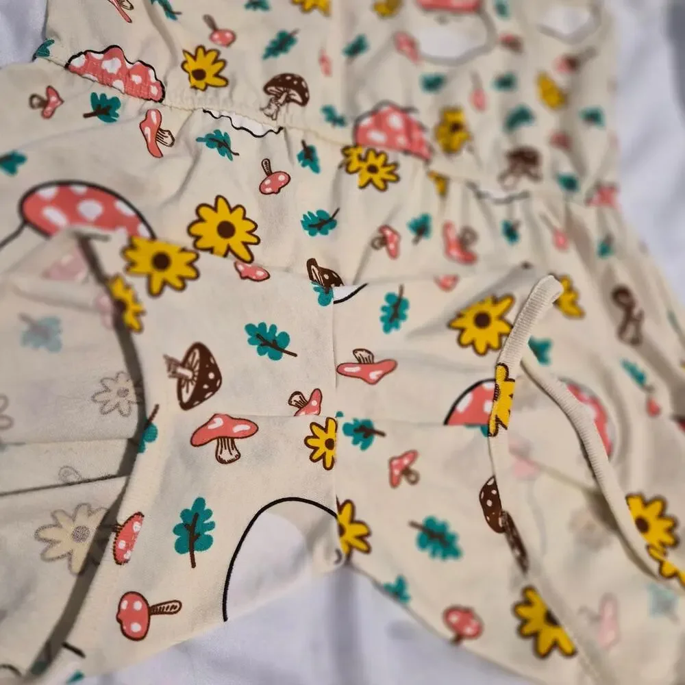 Official Squishmallows Malcolm the Mushroom Romper Kids Girl’s Large‎ Pajamas